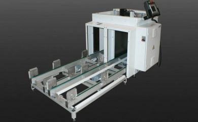 Trayhandling from IEF Werner, part of the palletising system